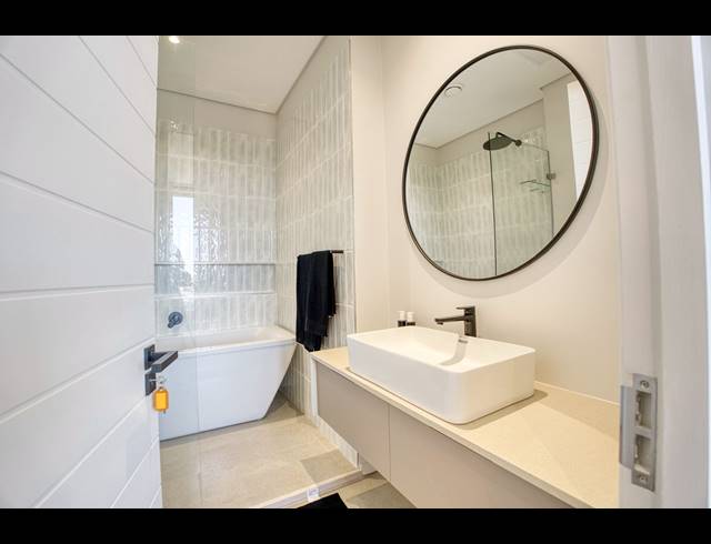 3 BEDROOM APARTMENT FOR SALE IN ZULULAMI LUXURY COASTAL ESTATE